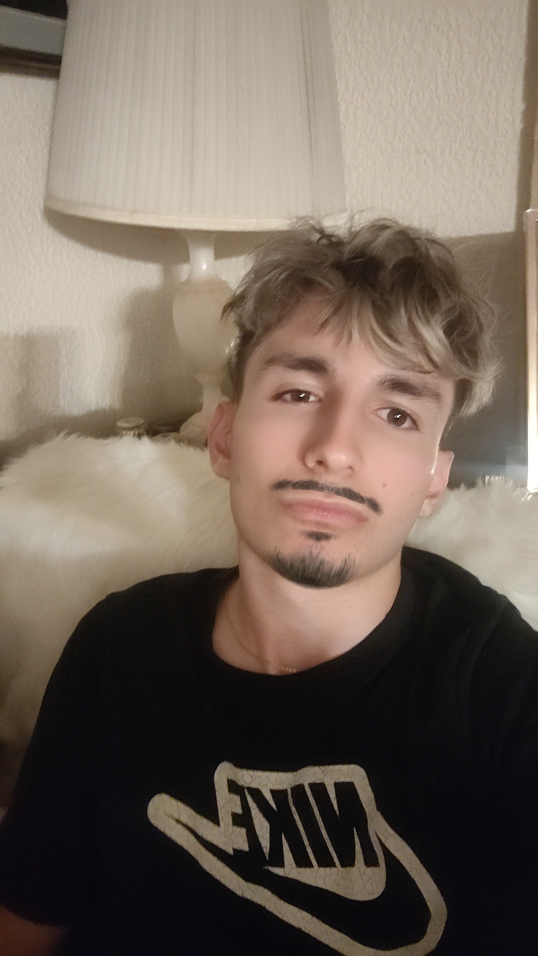 Profil de Ybrahima, 18 ans, Escort Gay Monaco à Barsac