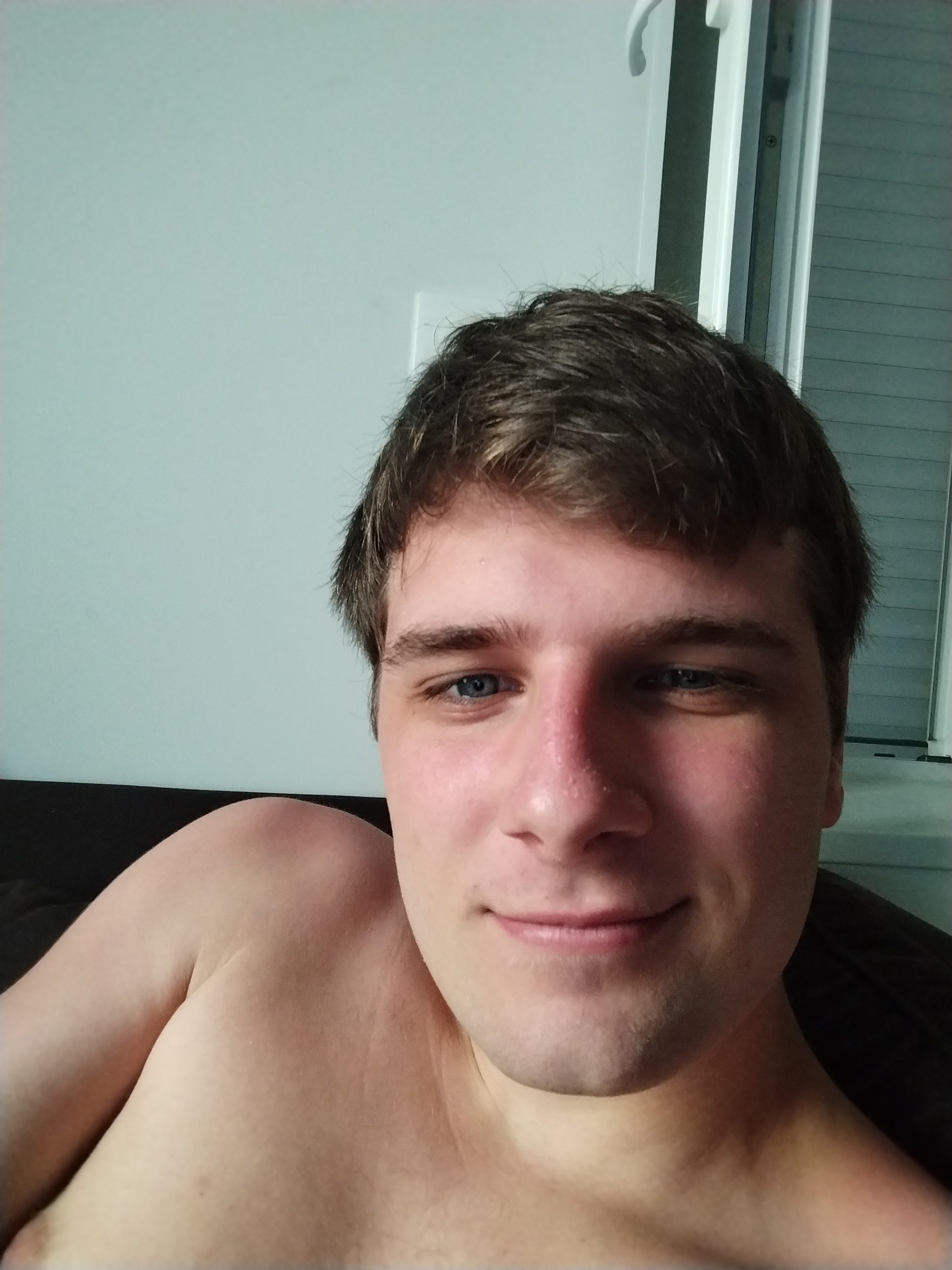 Profil de Ansoumane, 24 ans, Escort Gay Monaco à Laprade