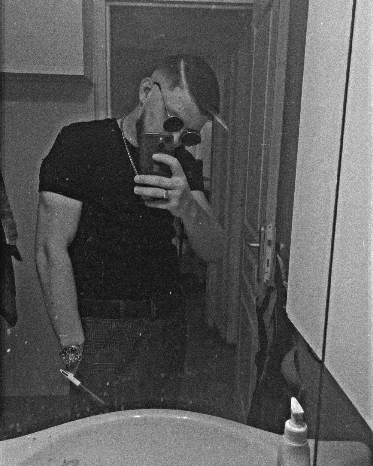 Profil de Billal, 24 ans, Escort Gay Monaco à Saint-André-d'Olérargues