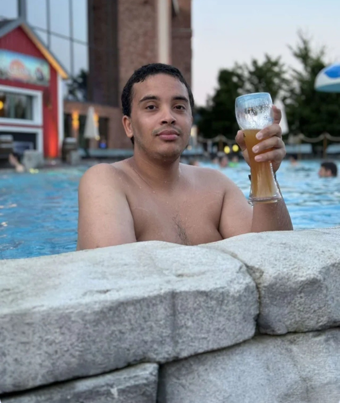 Profil de Djohar, 24 ans, Escort Gay Monaco à Brenas