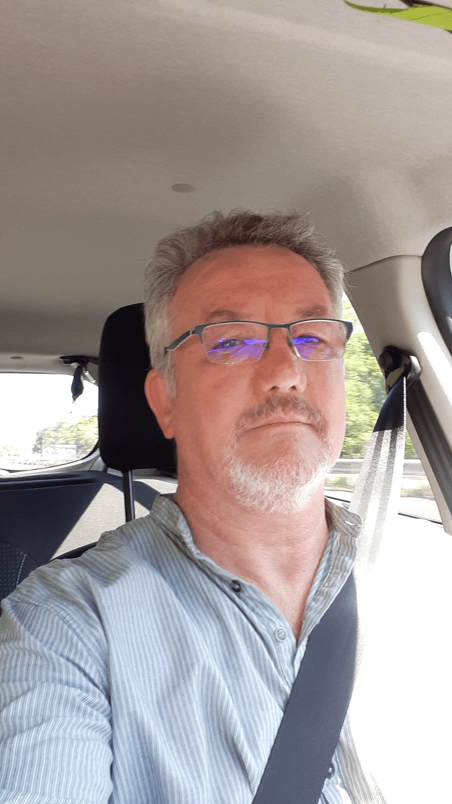 Profil de Abderezak, 55 ans, Escort Gay Monaco à Sorbo-Ocagnano