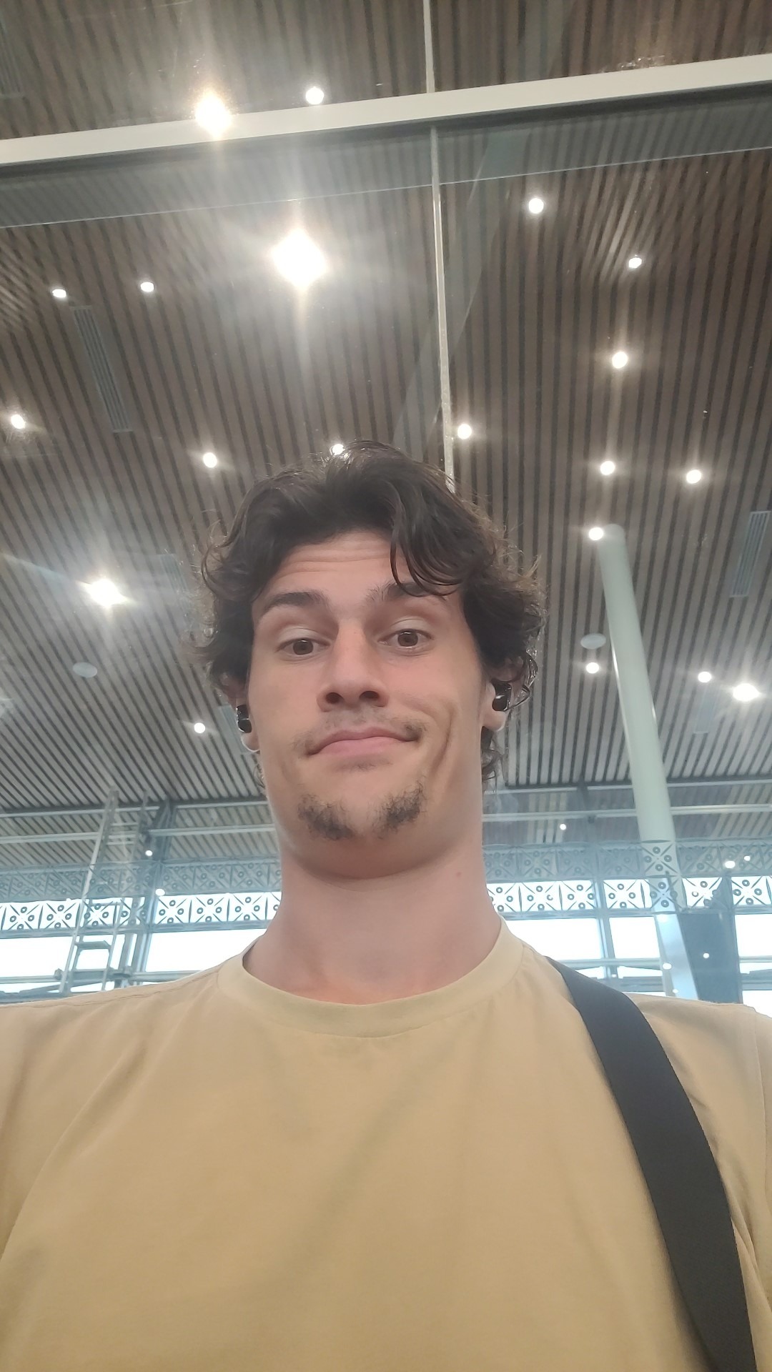 Profil de Sampiero, 20 ans, Escort Gay Monaco à Lagardiolle