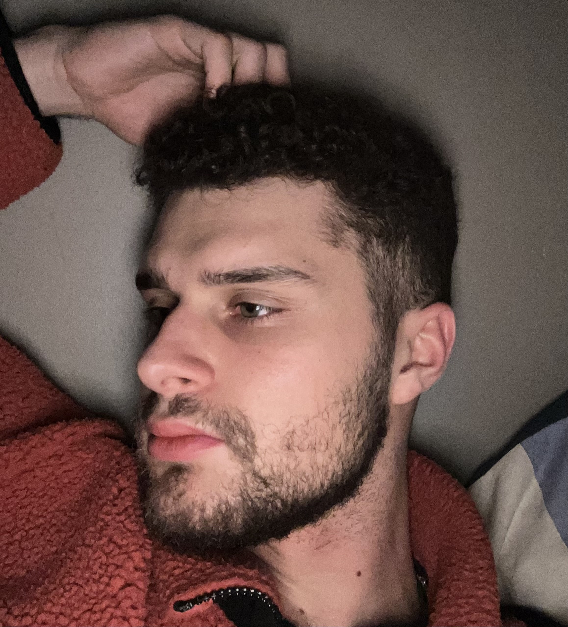 Profil de Symphorien, 23 ans, Escort Gay Monaco à Collias