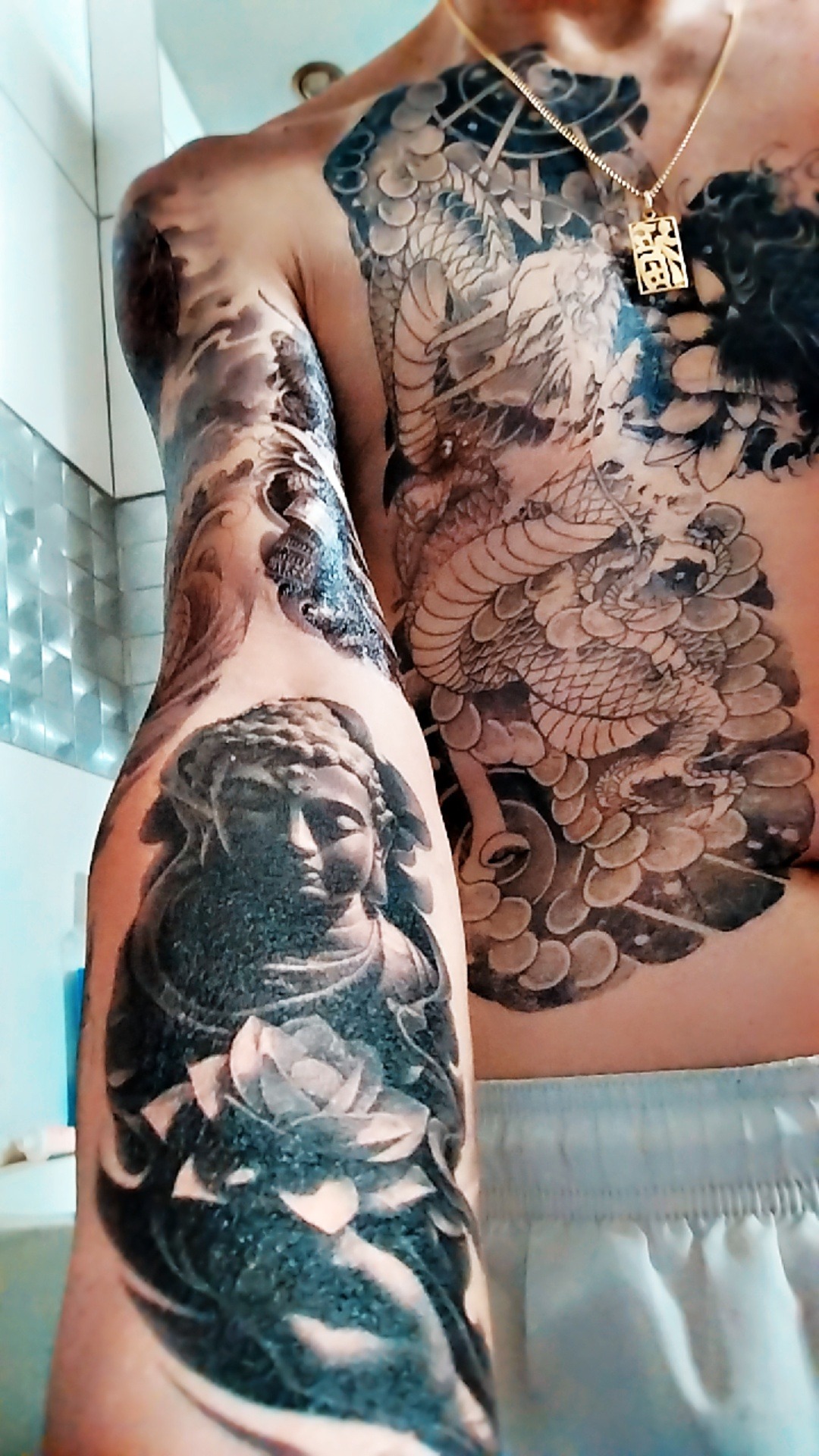 Profil de Amara, 30 ans, Escort Gay Monaco à Vénès