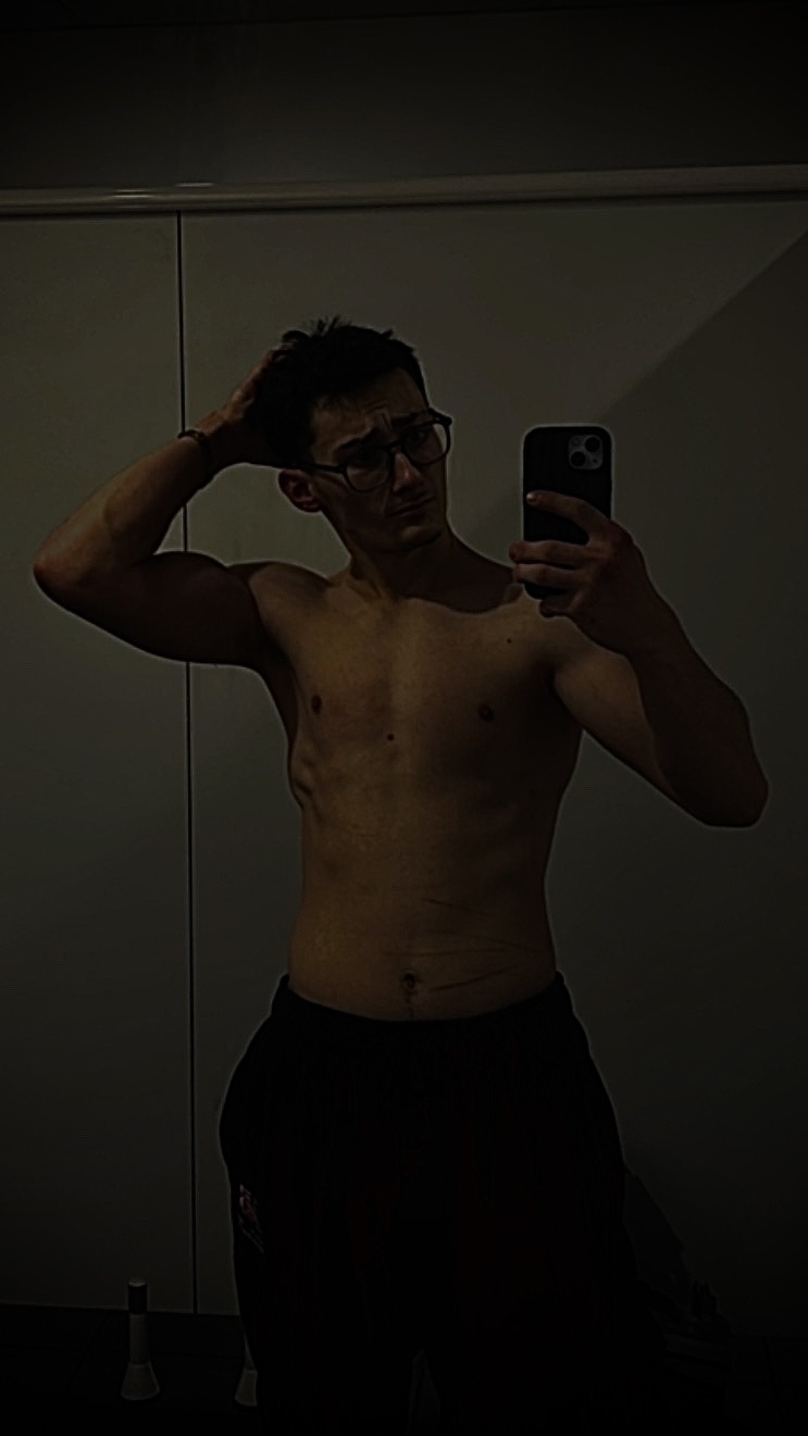 Profil de Baki, 23 ans, Escort Gay Monaco à Barsac