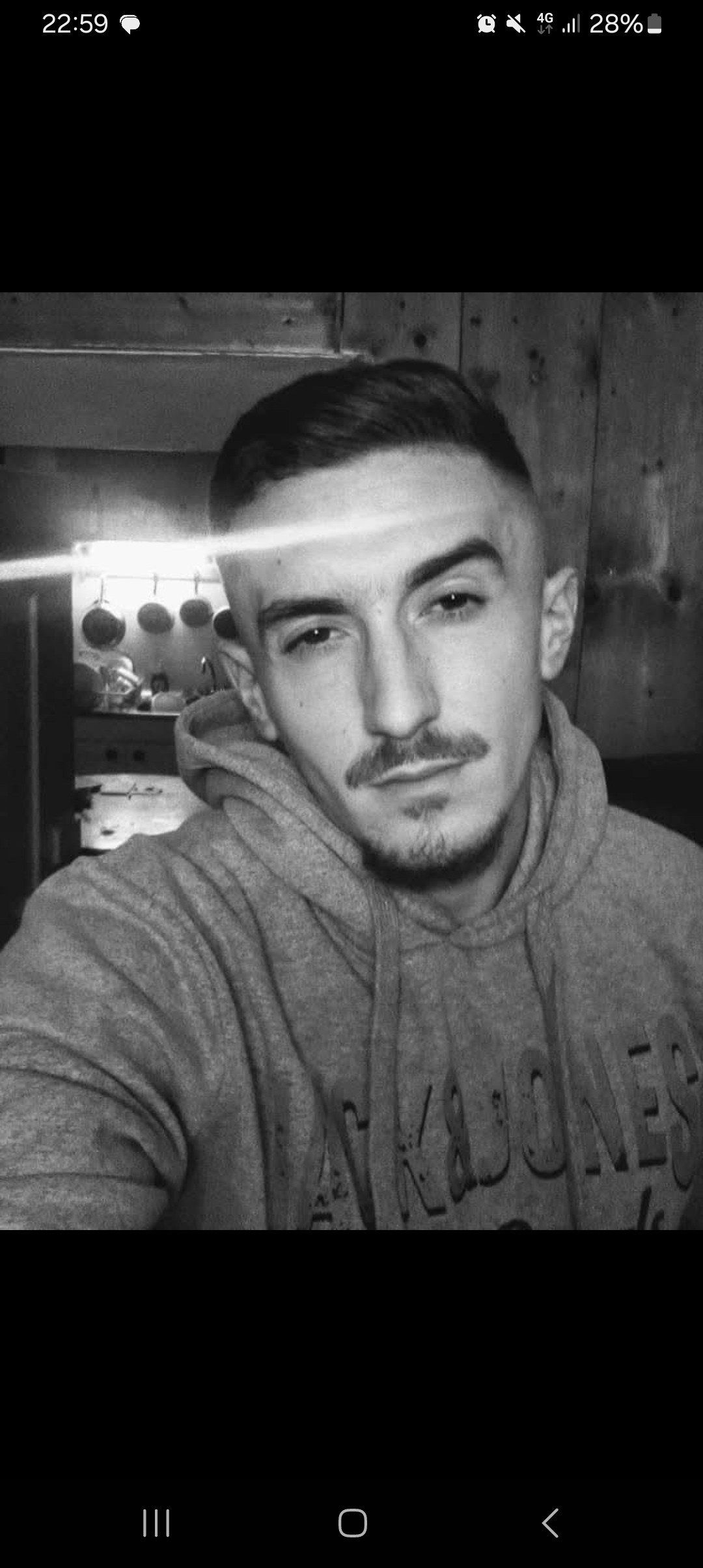Profil de Célio, 30 ans, Escort Gay Monaco à Saint-Alexandre