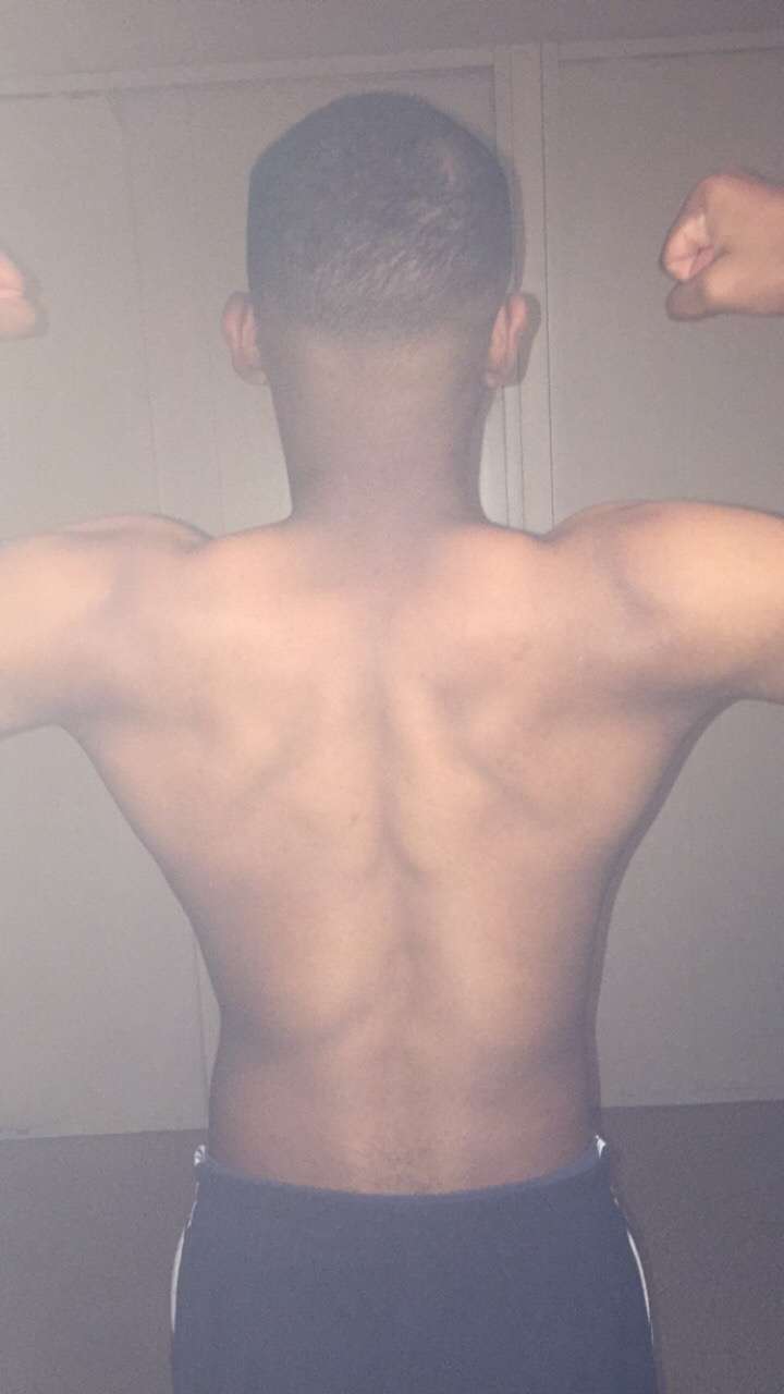 Profil de Enael, 20 ans, Escort Gay Monaco à Ventiseri