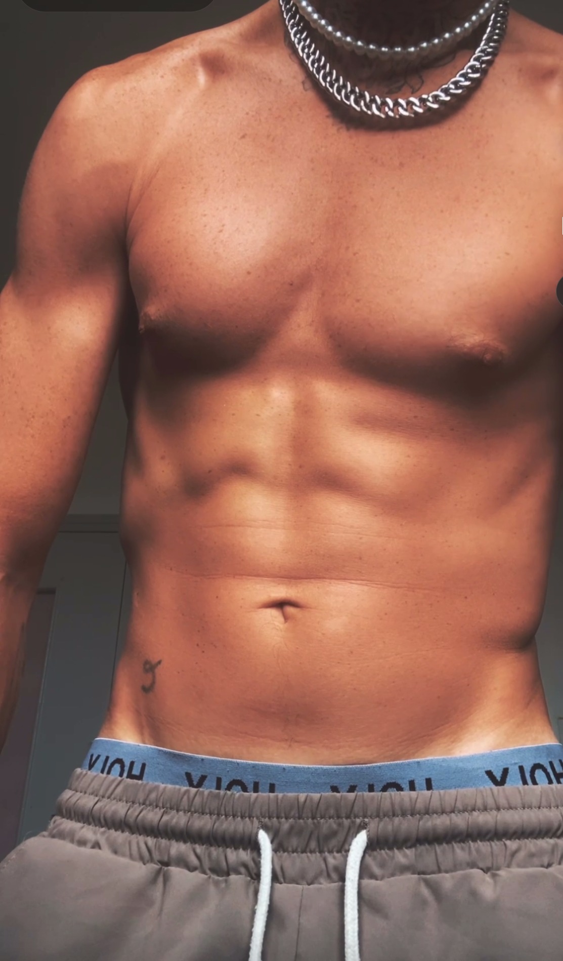 Profil de Lucio, 31 ans, Escort Gay Monaco à Aramon
