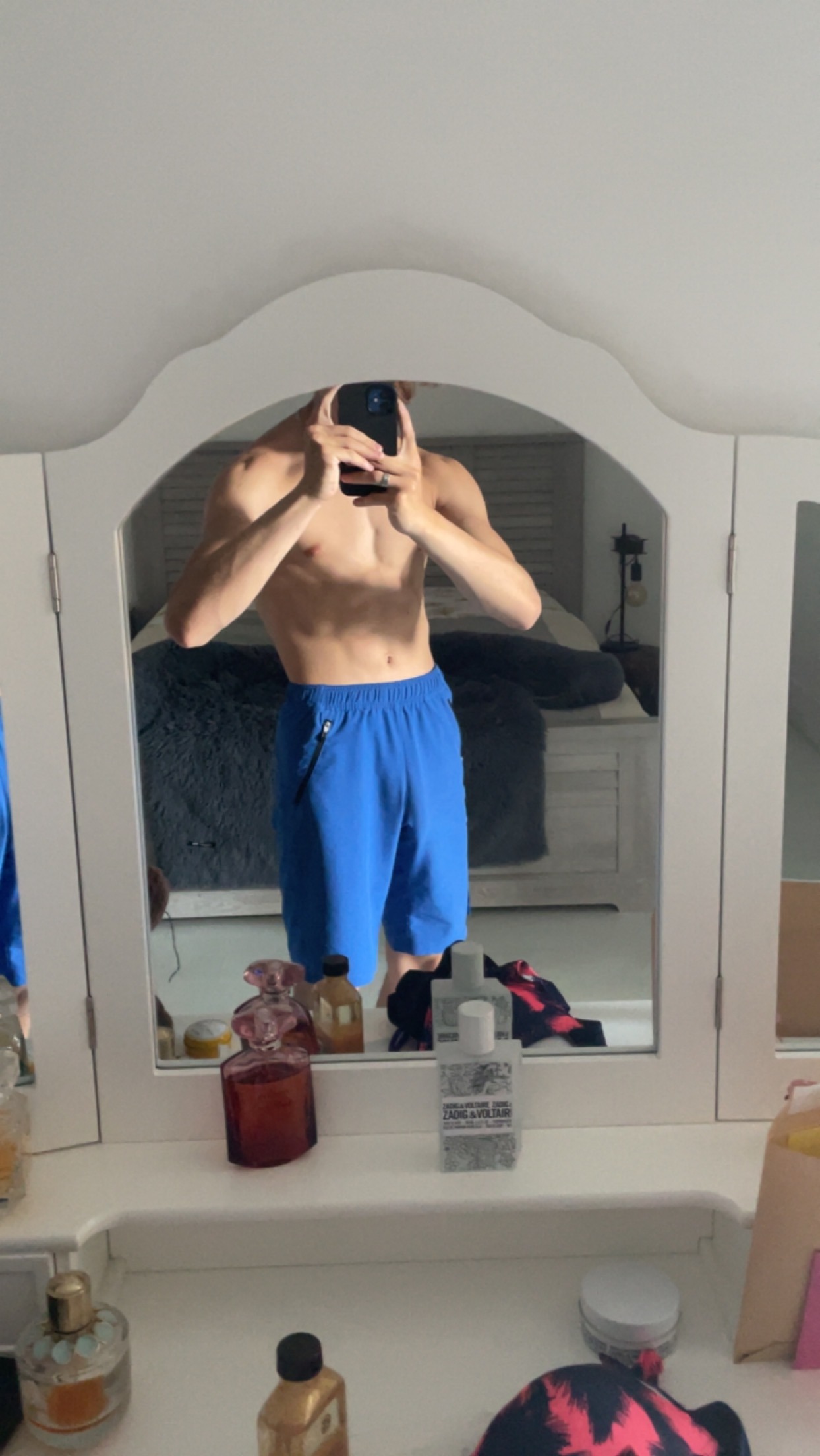 Profil de Olivio, 19 ans, Escort Gay Monaco à Nizas