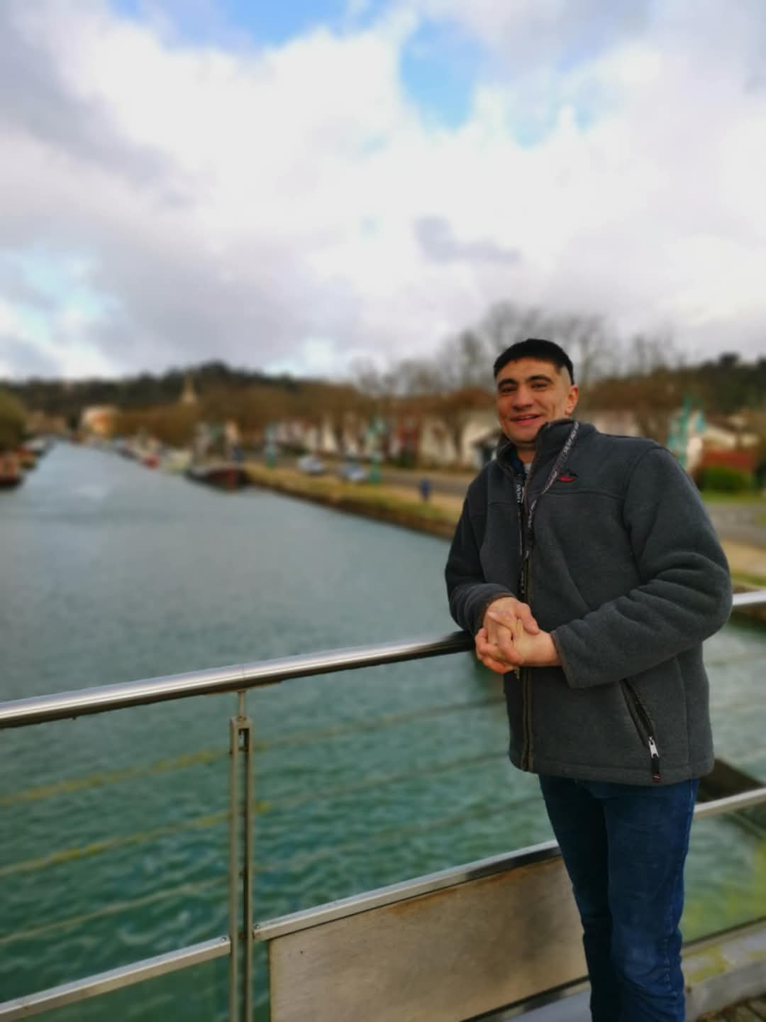 Profil de Hao, 35 ans, Escort Gay Monaco à Rouet