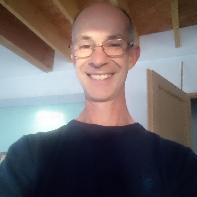 Profil de Sari, 52 ans, Escort Gay Monaco à Saze