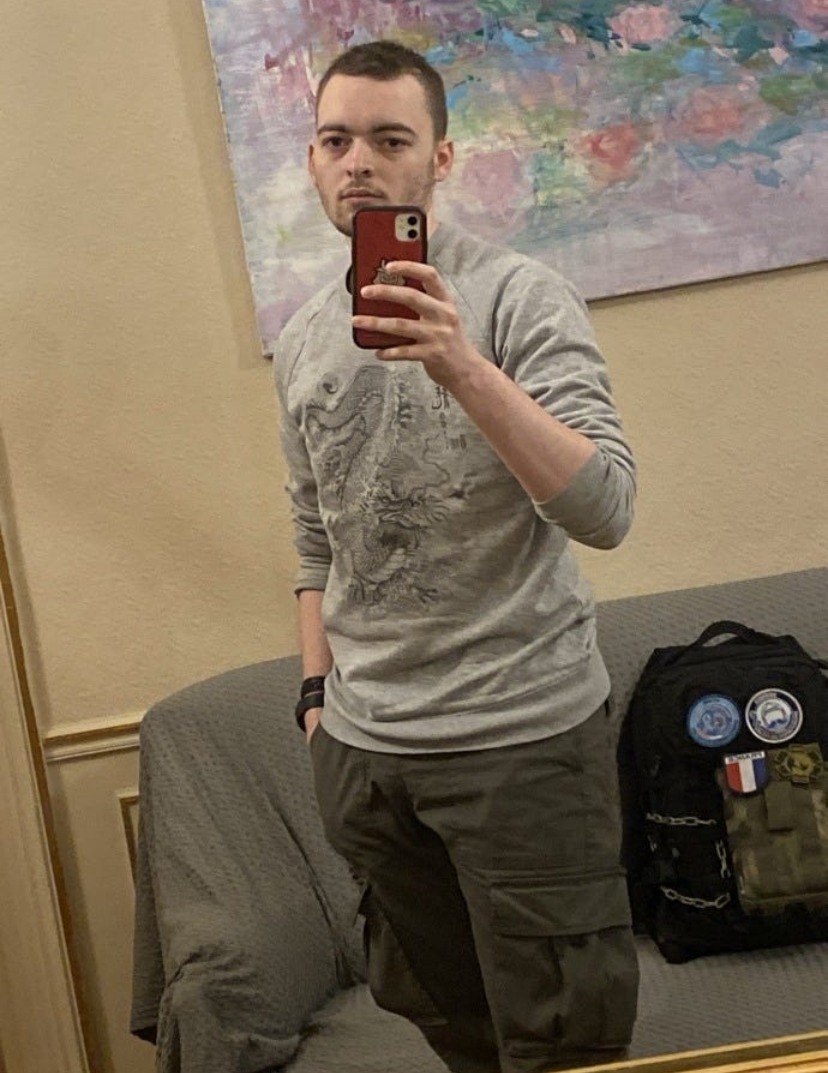 Profil de Gabin, 23 ans, Escort Gay Monaco à Mèze