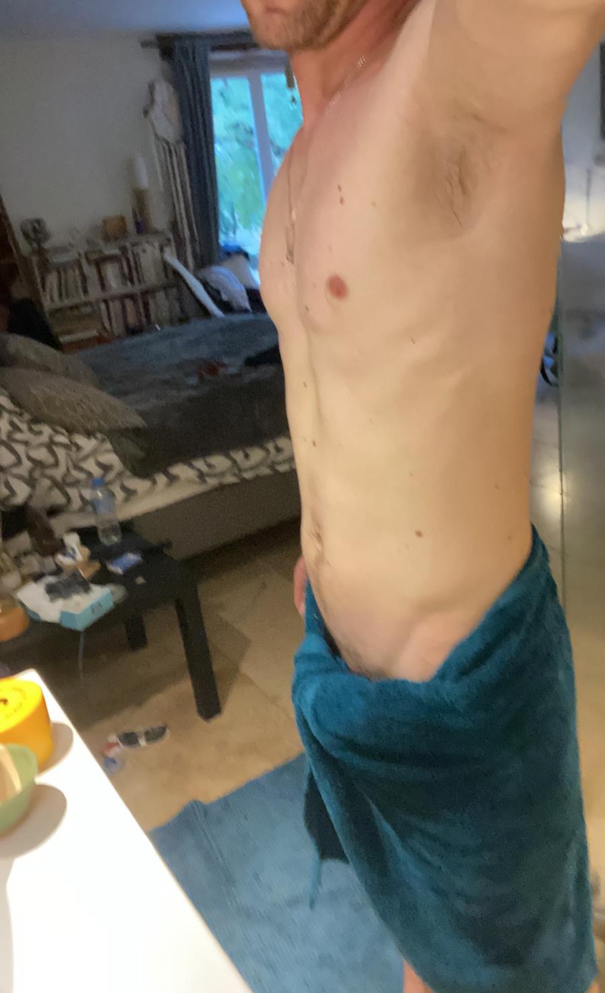 Profil de Lahoucine, 39 ans, Escort Gay Monaco à Viols-en-Laval