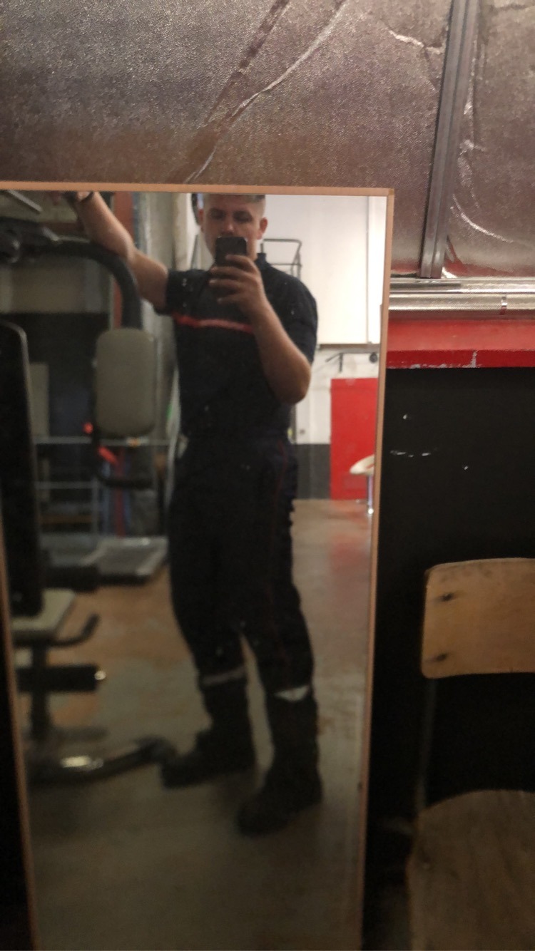 Profil de Miloudi, 21 ans, Escort Gay Monaco à Massanes