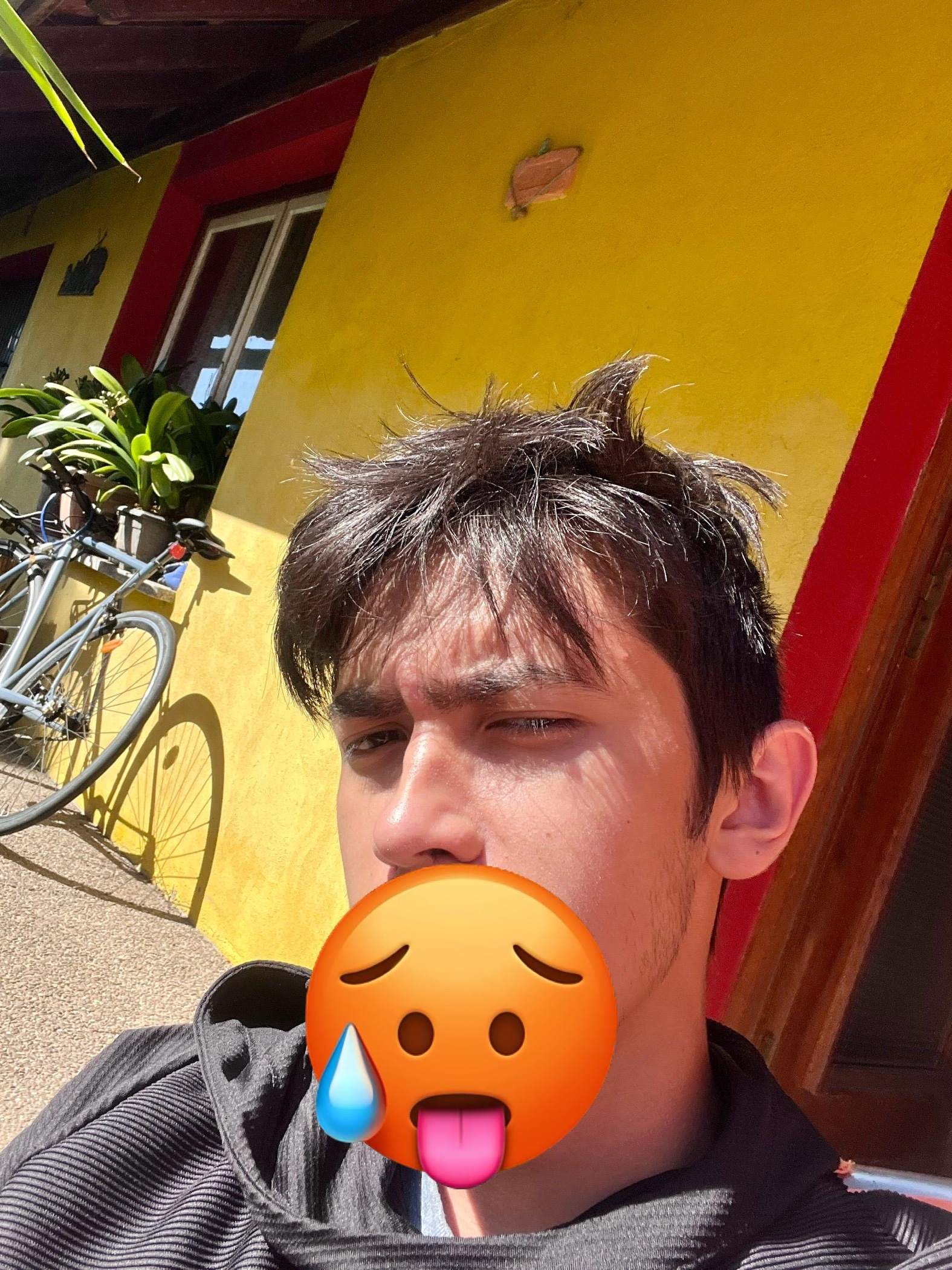 Profil de Smail, 24 ans, Escort Gay Monaco à Mellé