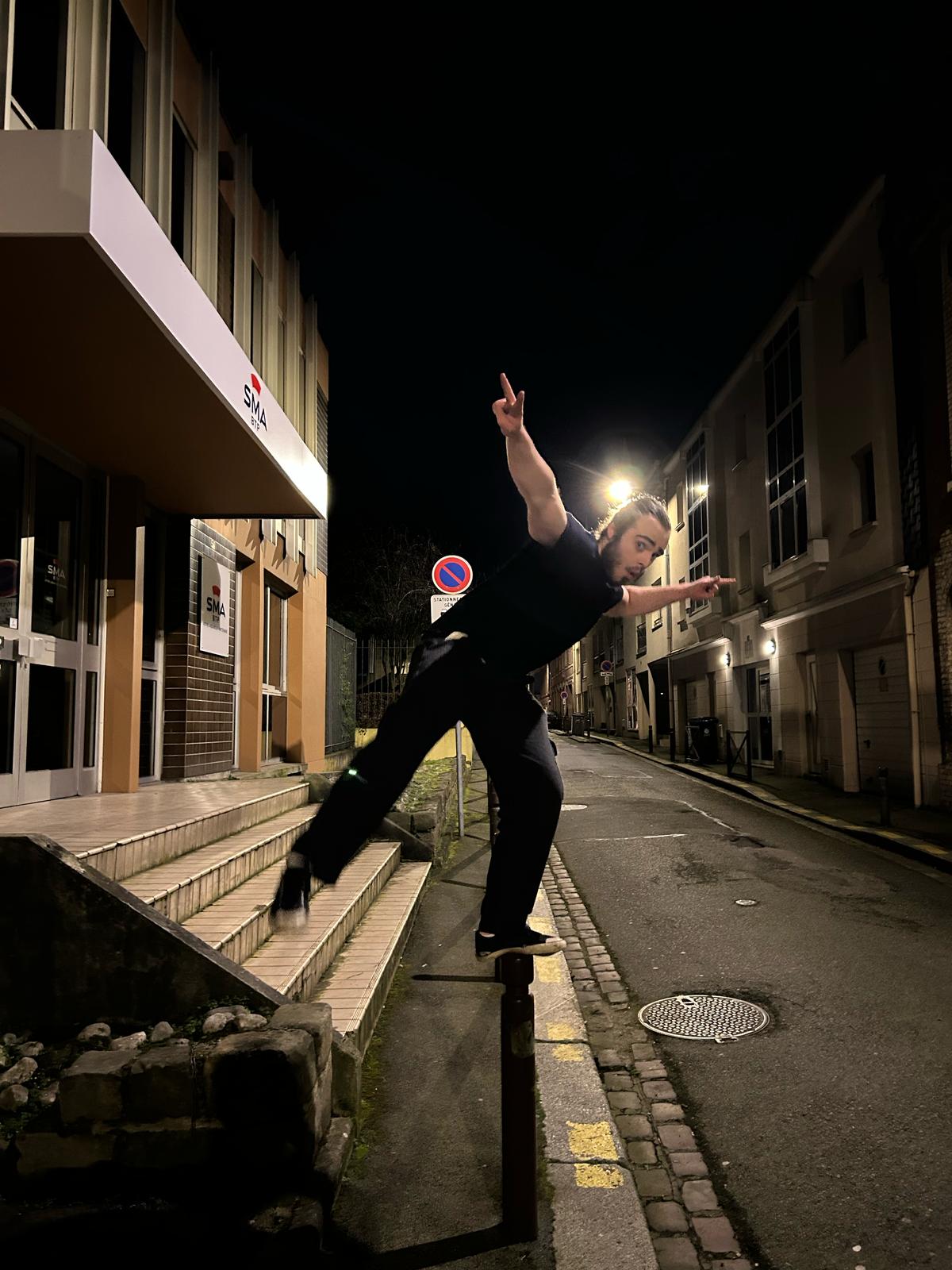 Profil de Amrane, 21 ans, Escort Gay Monaco à Sieurac