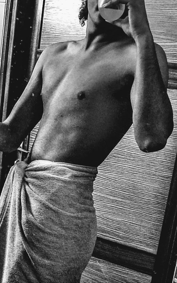 Profil de Ezéchiel, 21 ans, Escort Gay Monaco à Sumène