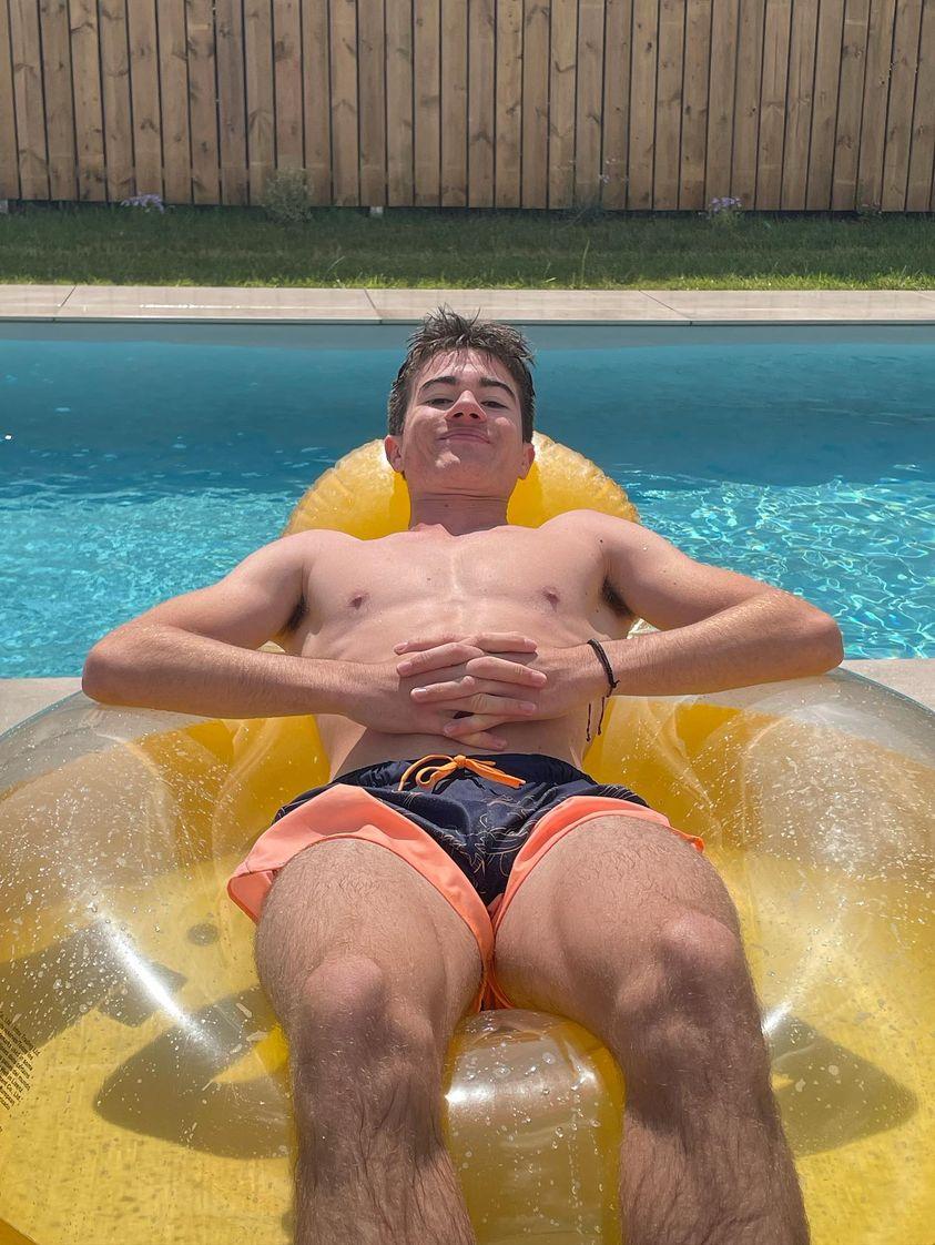 Profil de Cid, 21 ans, Escort Gay Monaco à Sérignan