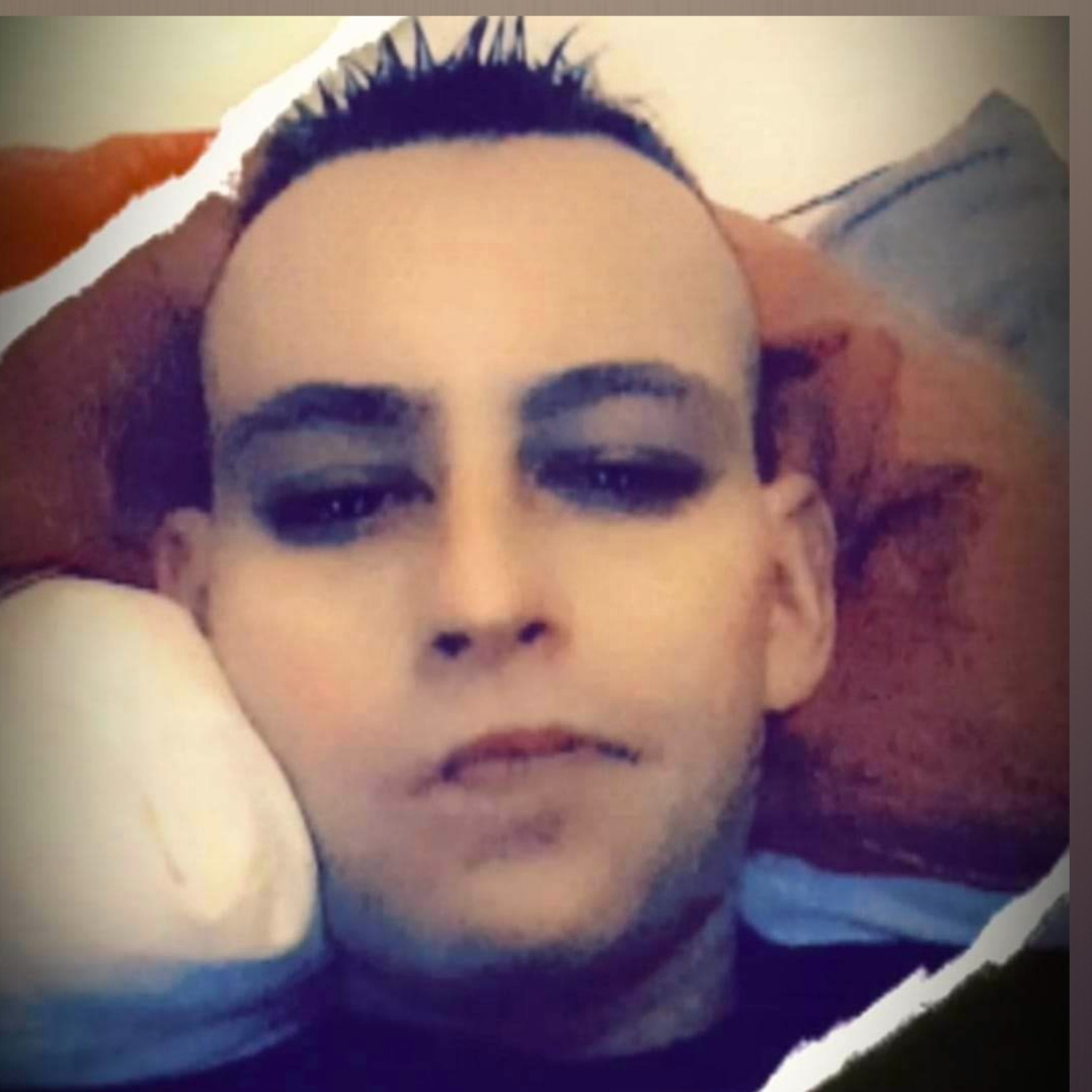 Profil de Sofyane, 30 ans, Escort Gay Monaco à Lacabarède