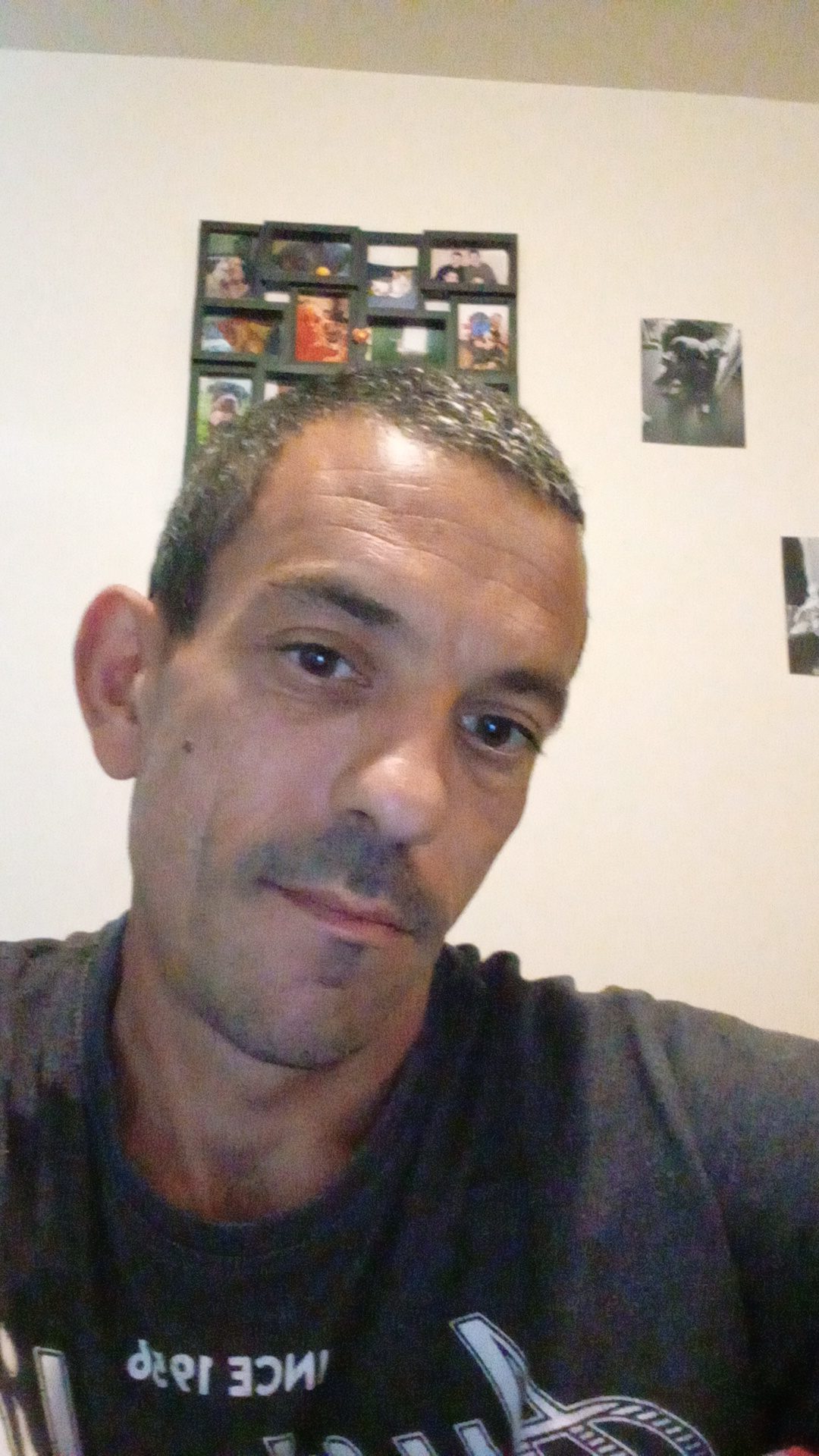 Profil de Fausto, 40 ans, Escort Gay Monaco à Labastide-Saint-Georges