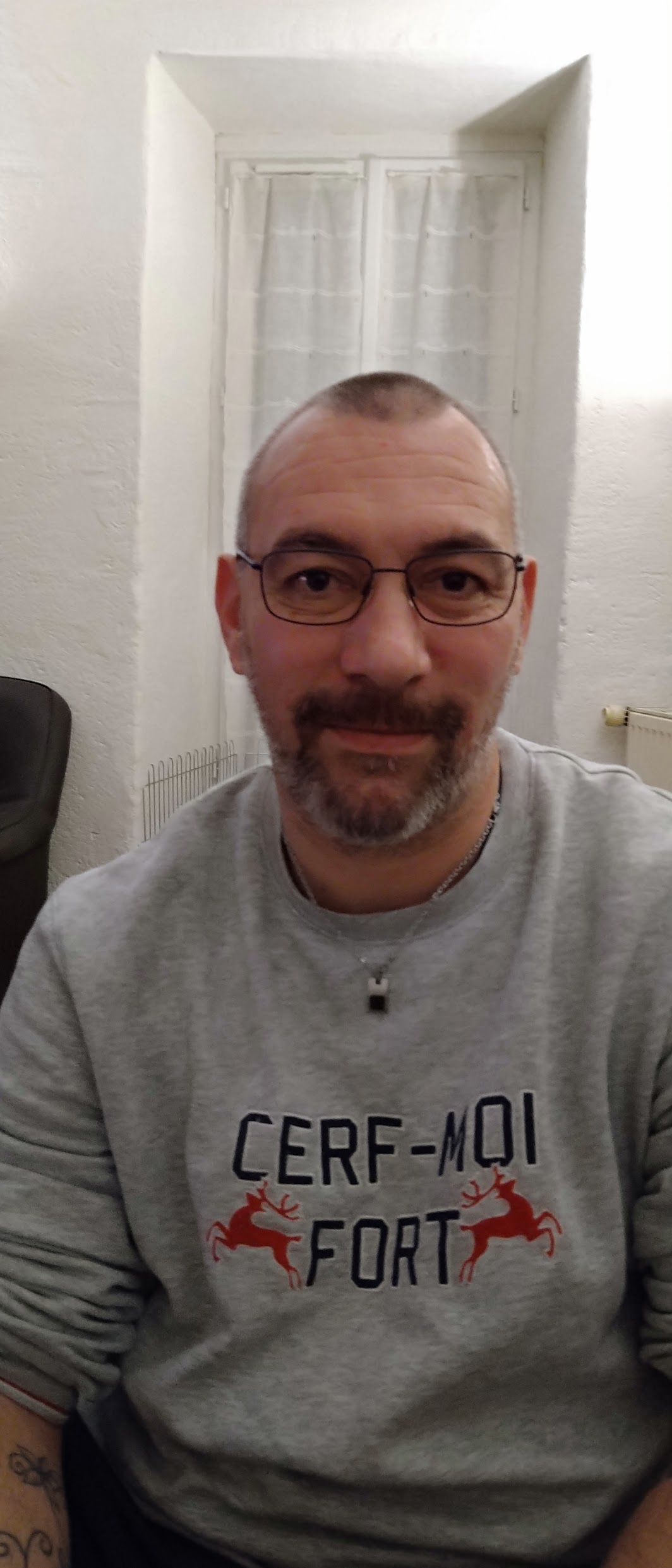 Profil de Miguel-ange, 45 ans, Escort Gay Monaco à Verdèse