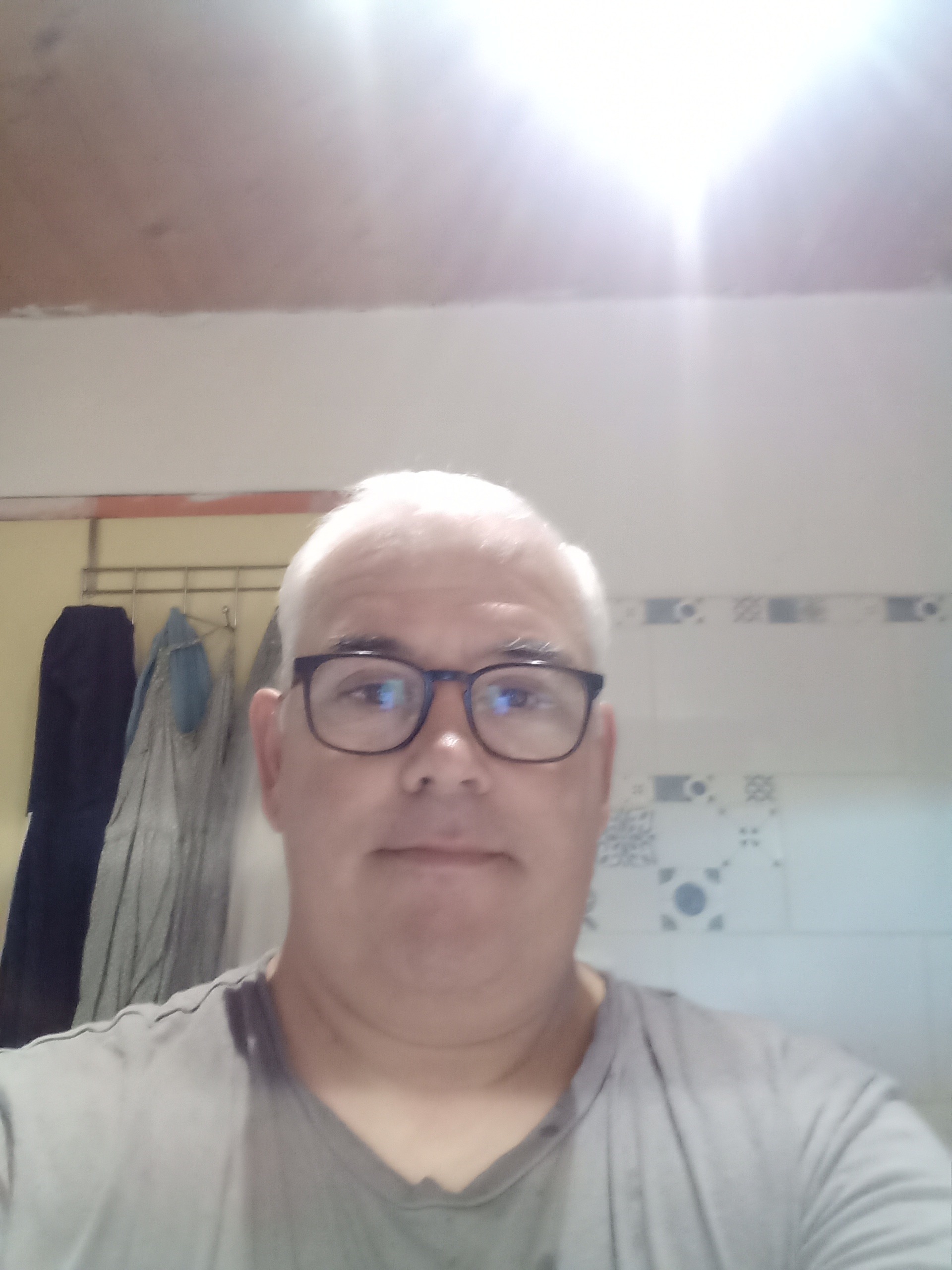 Profil de Kalvin, 52 ans, Escort Gay Monaco à Lédenon