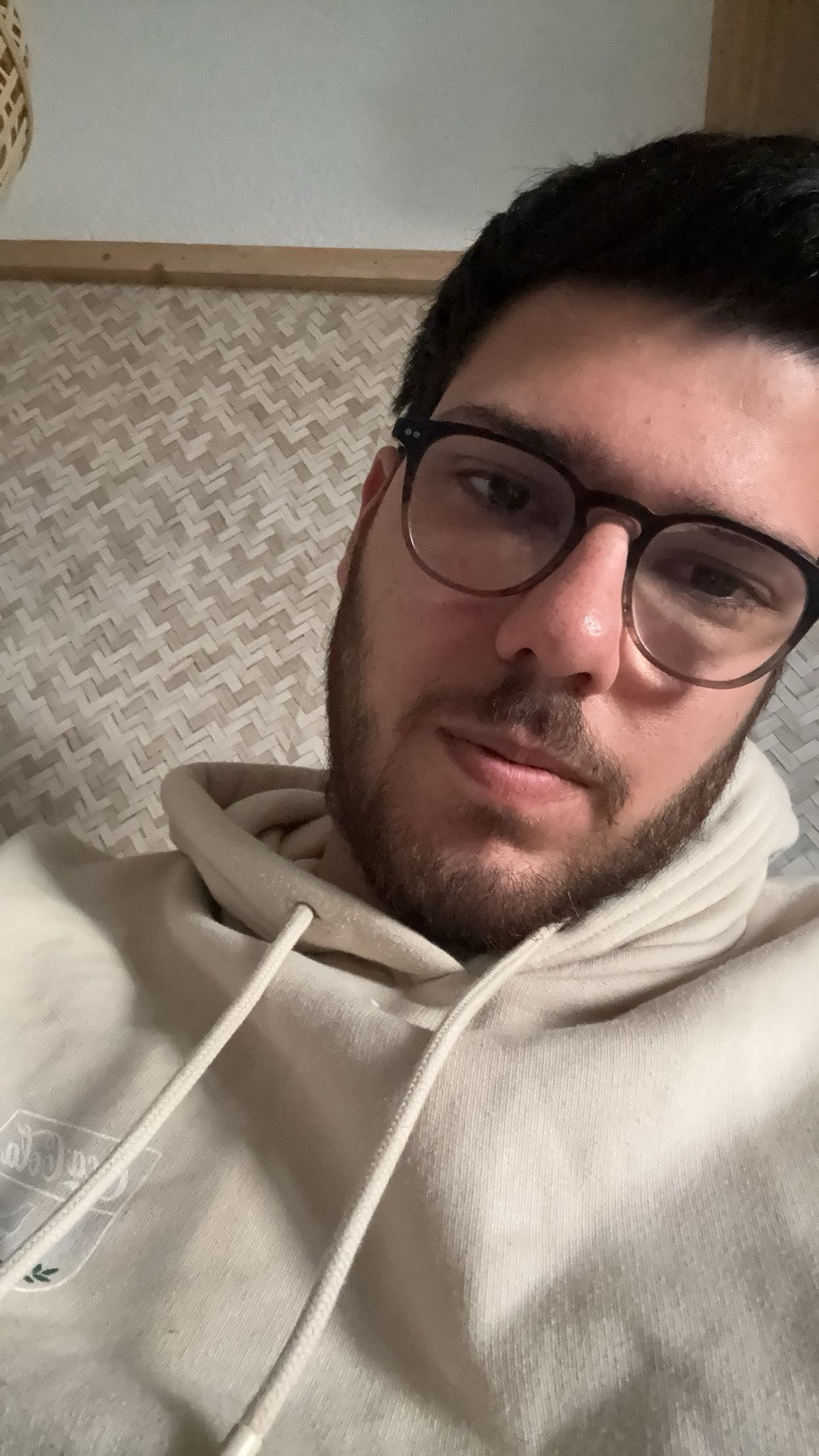 Profil de Nasreddine, 21 ans, Escort Gay Monaco à Villanova