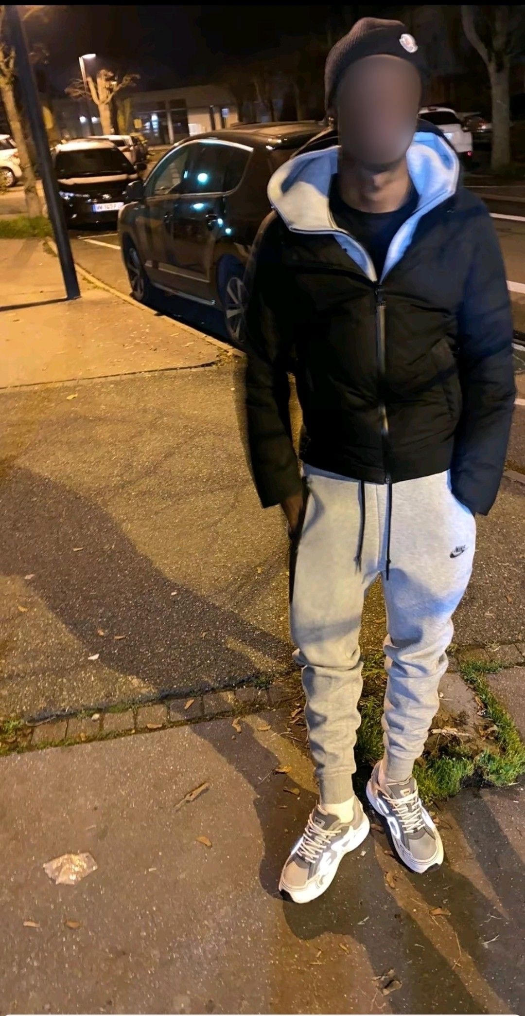 Profil de Tyrone, 22 ans, Escort Gay Monaco à Évisa