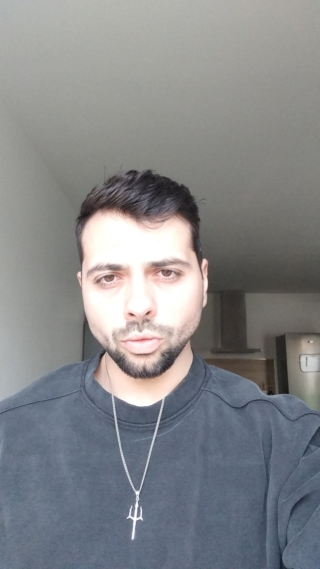 Profil de Elso, 27 ans, Escort Gay Monaco à Barbaggio