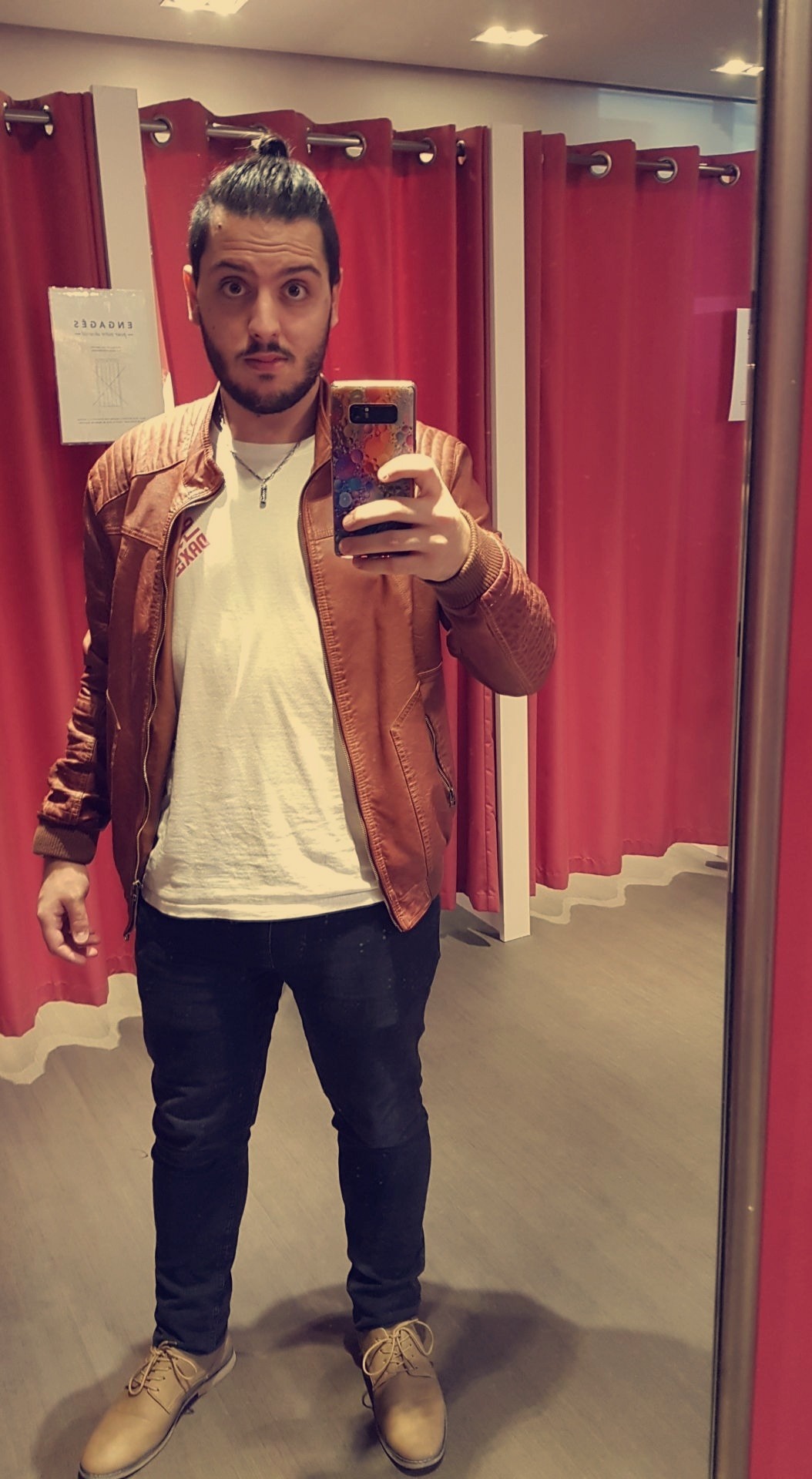 Profil de Shad, 30 ans, Escort Gay Monaco à Lunel-Viel