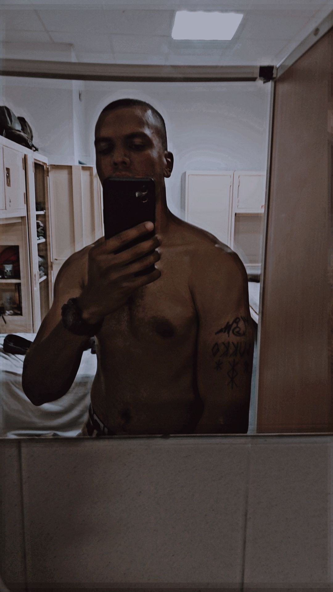 Profil de Jerson, 20 ans, Escort Gay Monaco à Vergèze