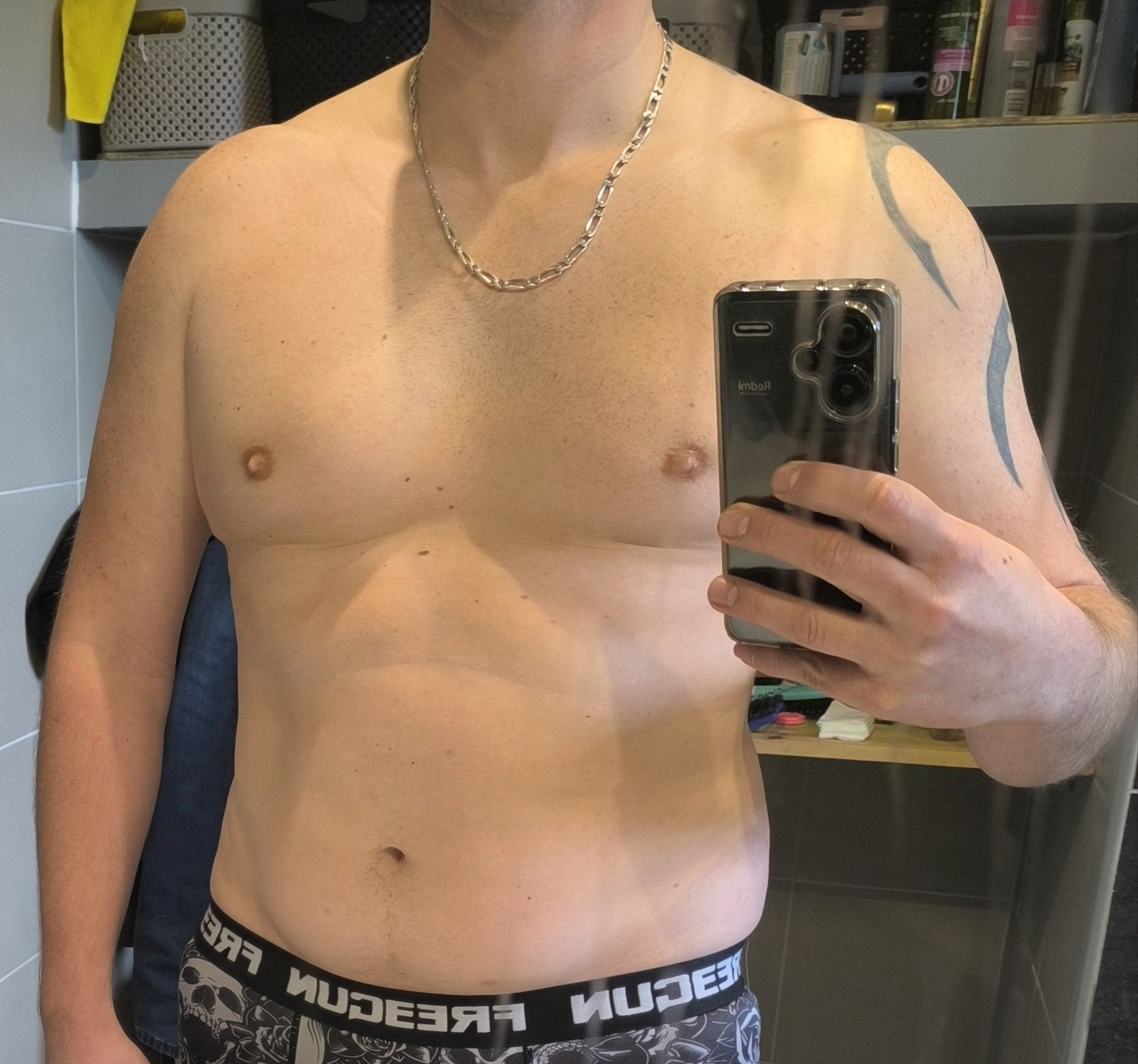 Profil de Isaya, 37 ans, Escort Gay Monaco à Lempaut
