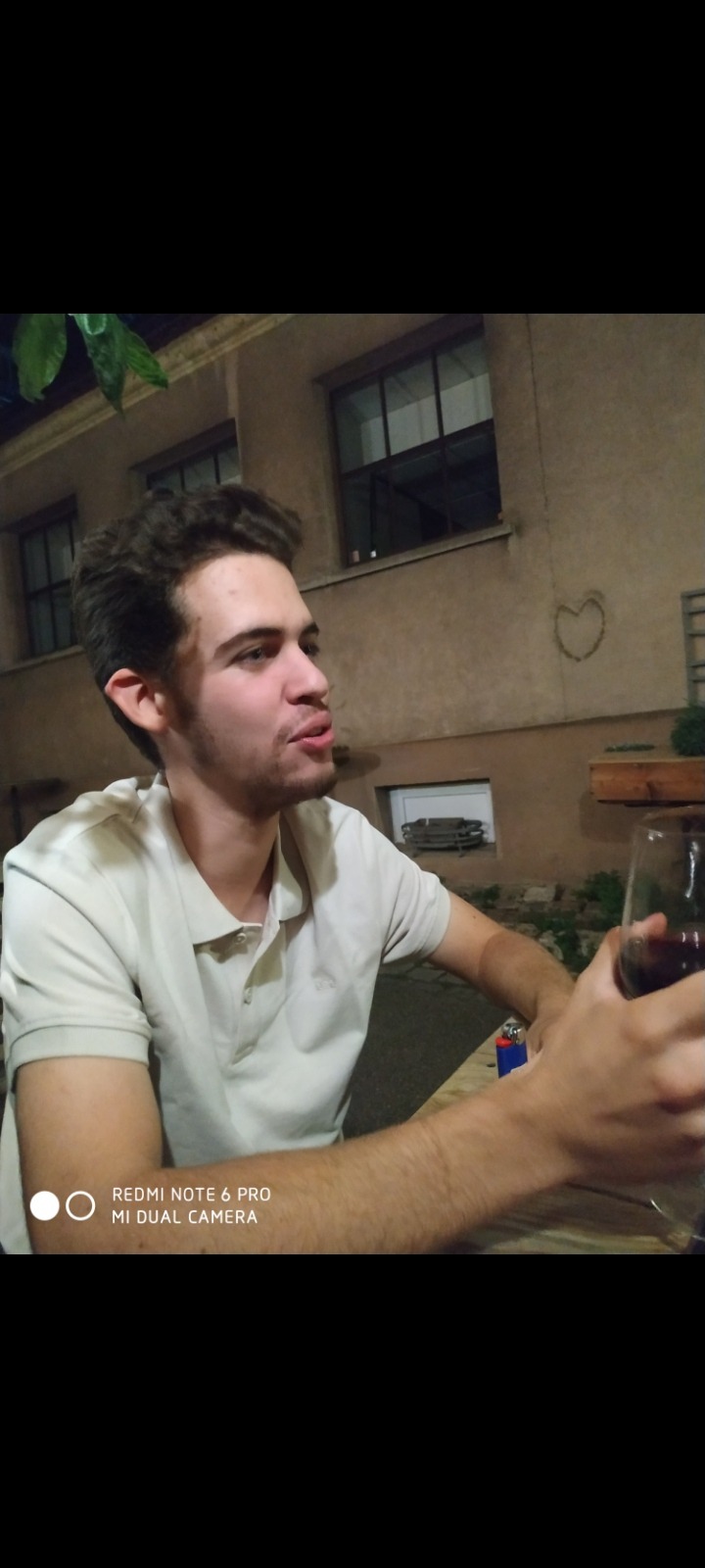 Profil de Radwan, 21 ans, Escort Gay Monaco à Labastide-de-Lévis