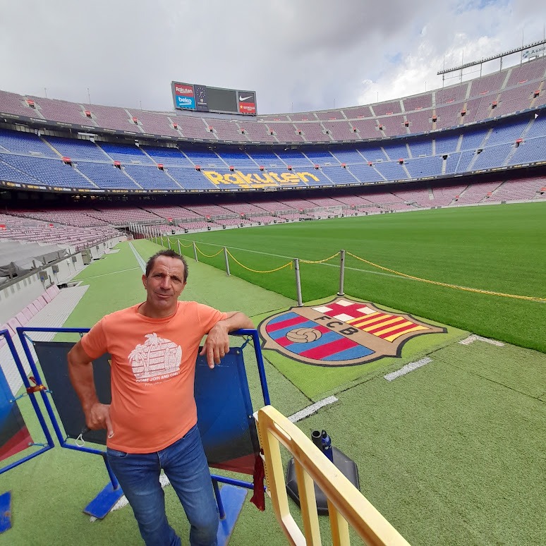 Profil de Tadelusz, 54 ans, Escort Gay Monaco à Antilly