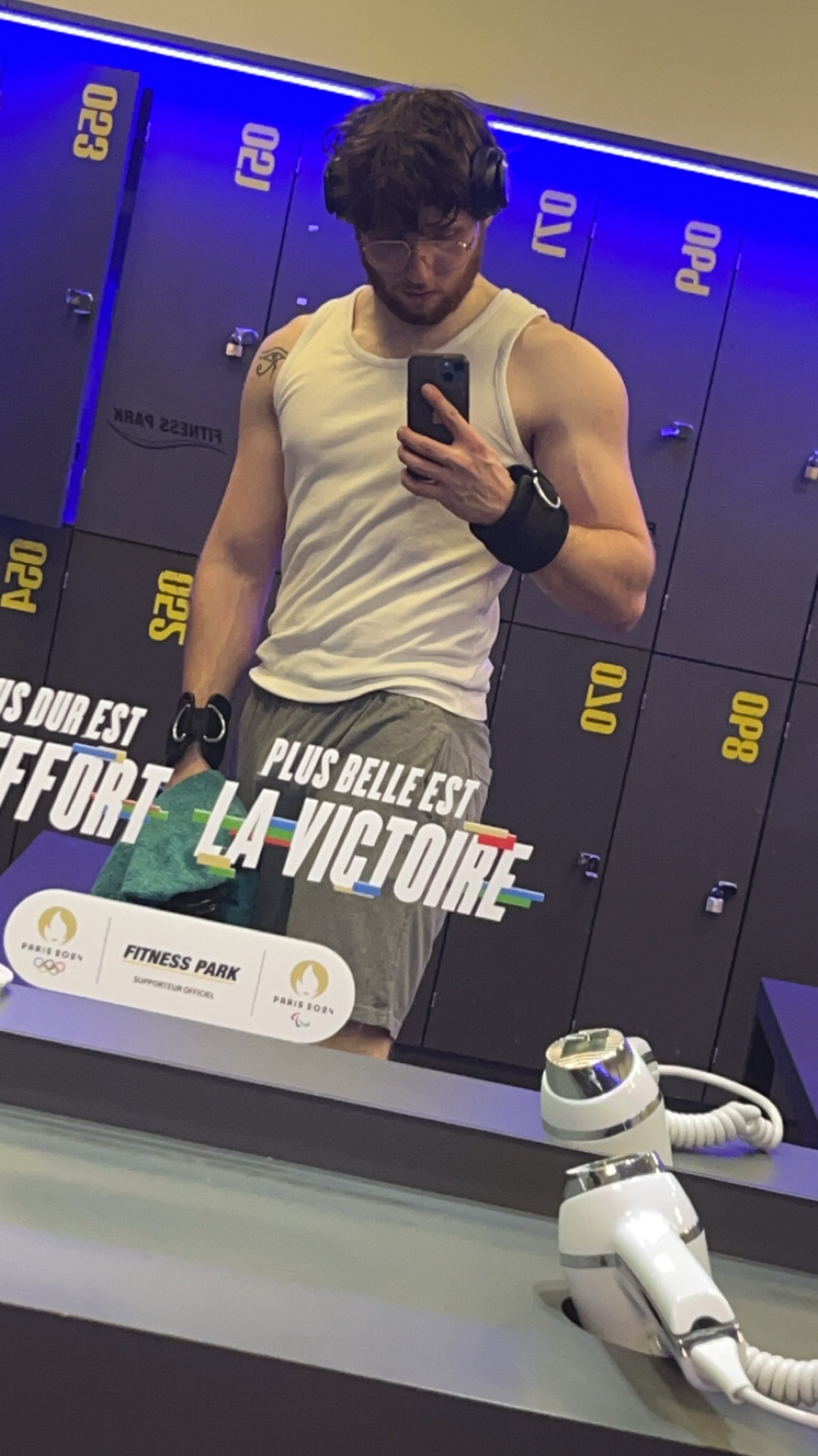 Profil de Jean-gaston, 22 ans, Escort Gay Monaco à Urbalacone
