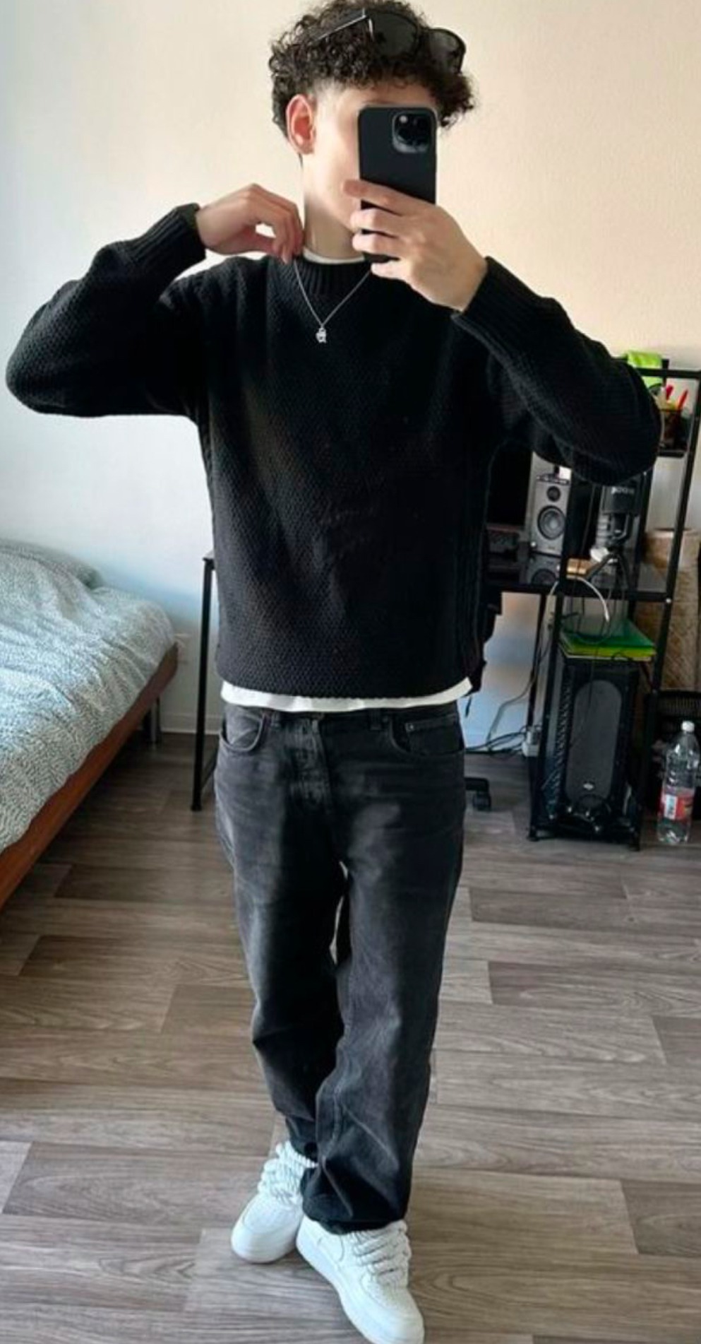 Profil de Skender, 18 ans, Escort Gay Monaco à Bouillargues