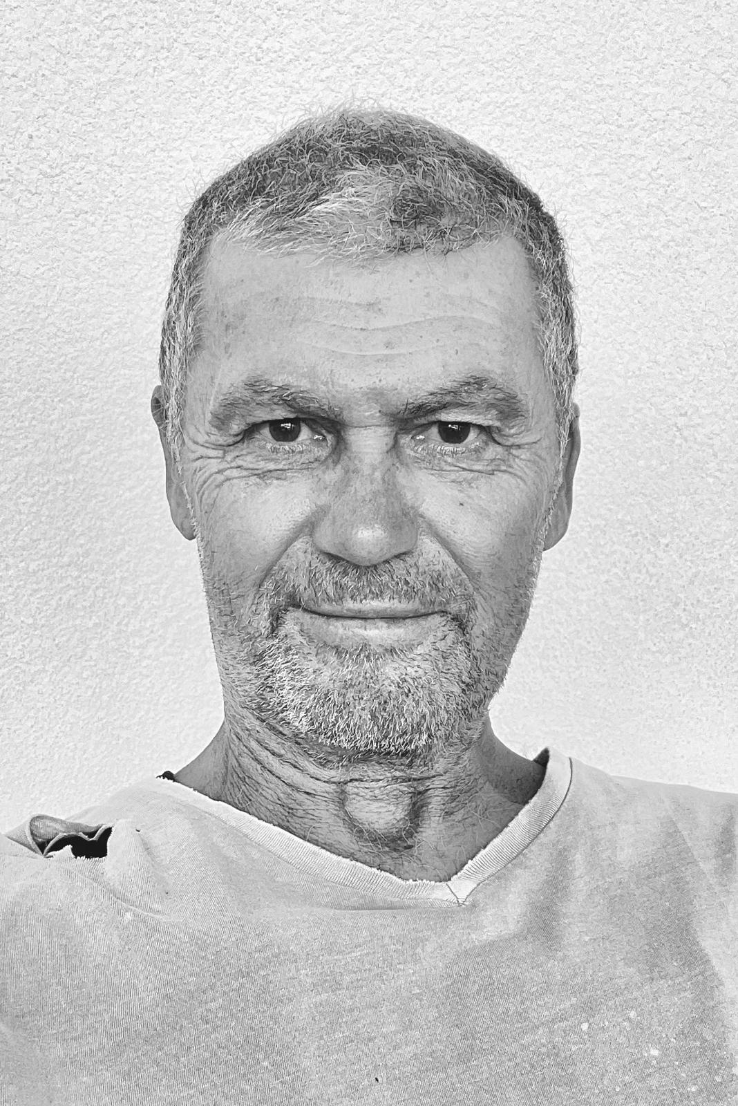 Profil de Abdul-rahman, 55 ans, Escort Gay Monaco à Entre-Vignes