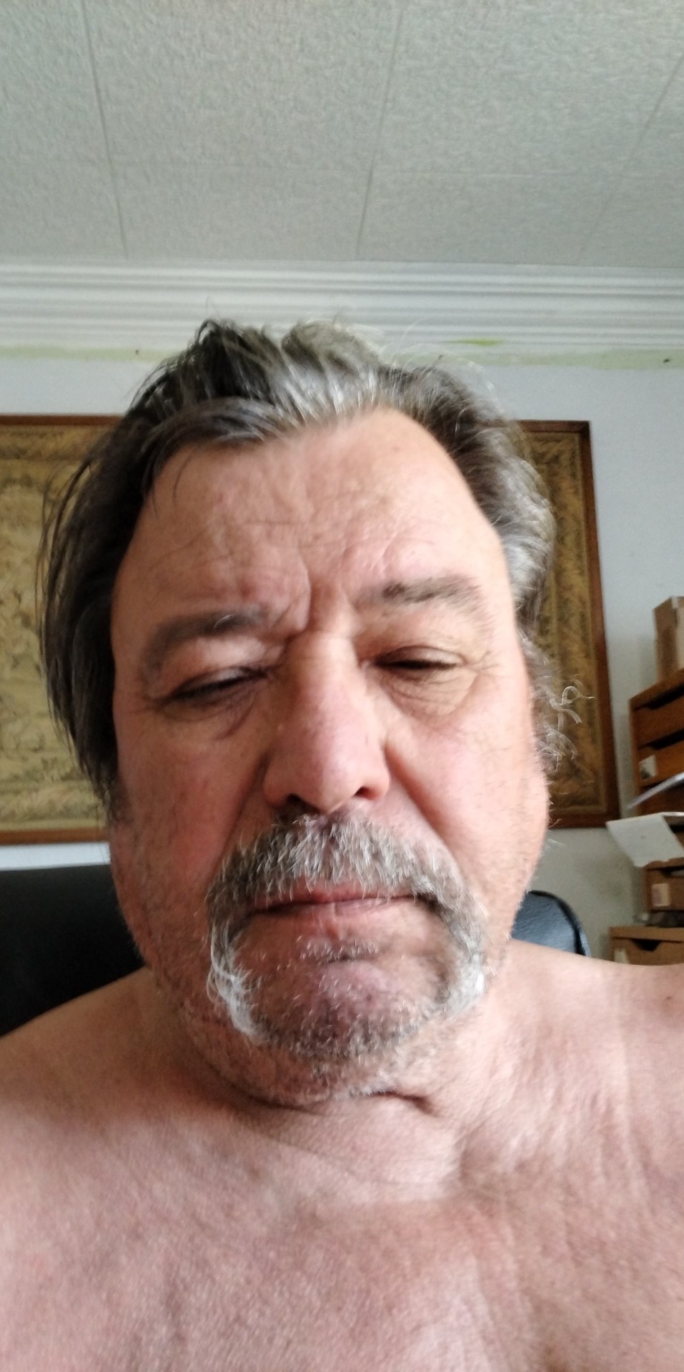 Profil de Eirik, 55 ans, Escort Gay Monaco à Soustelle