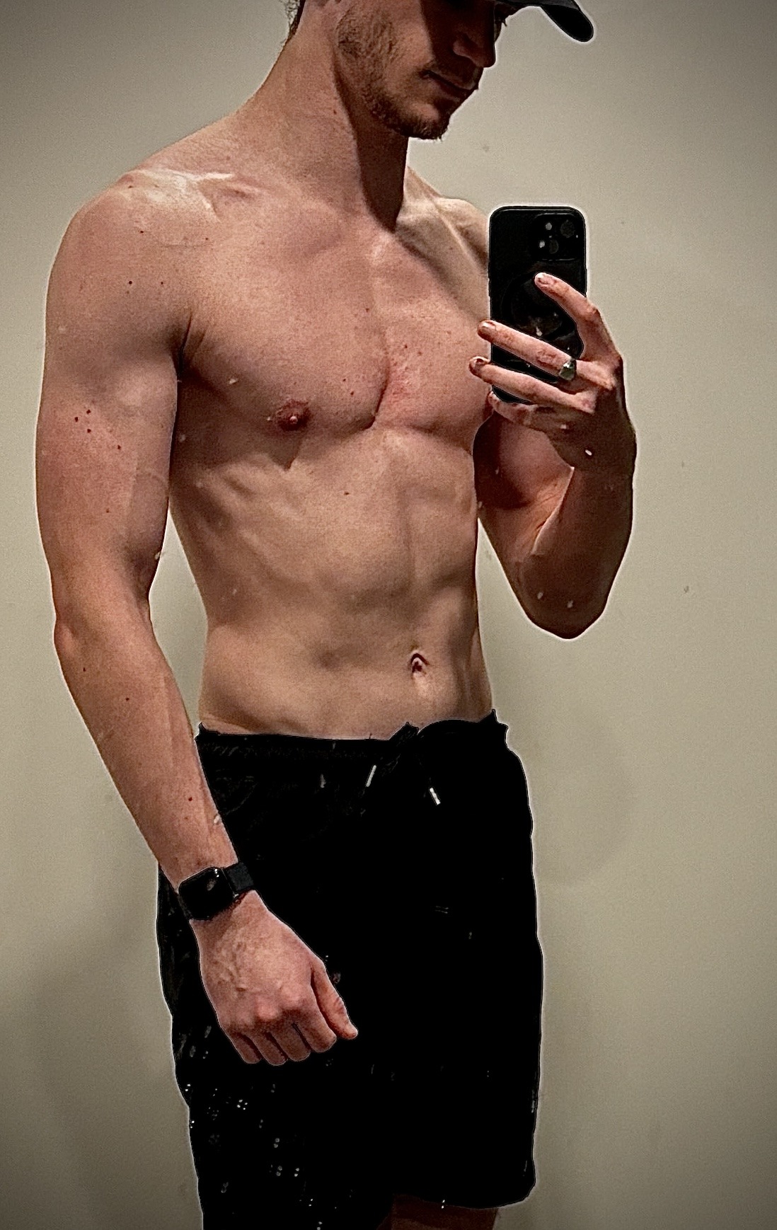 Profil de Dia, 24 ans, Escort Gay Monaco à LaBazoque
