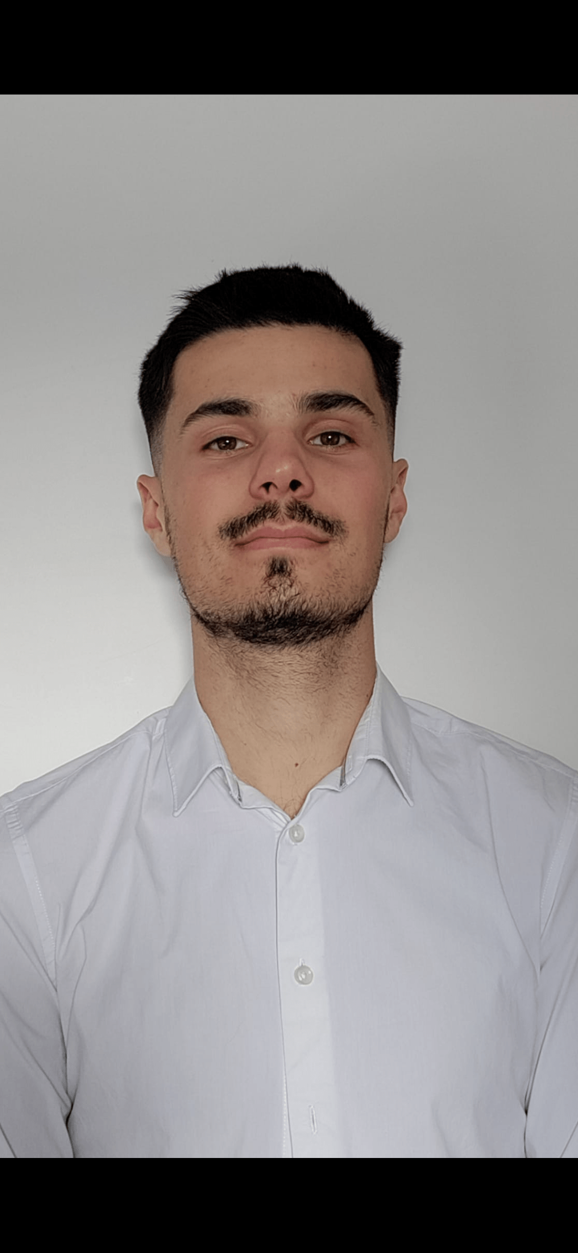 Profil de Hendrik, 22 ans, Escort Gay Monaco à Massanes