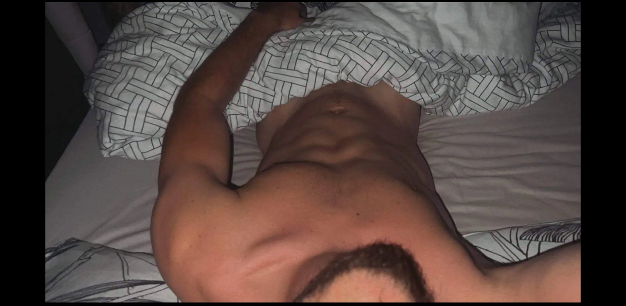 Profil de Sidney, 24 ans, Escort Gay Monaco à Algans