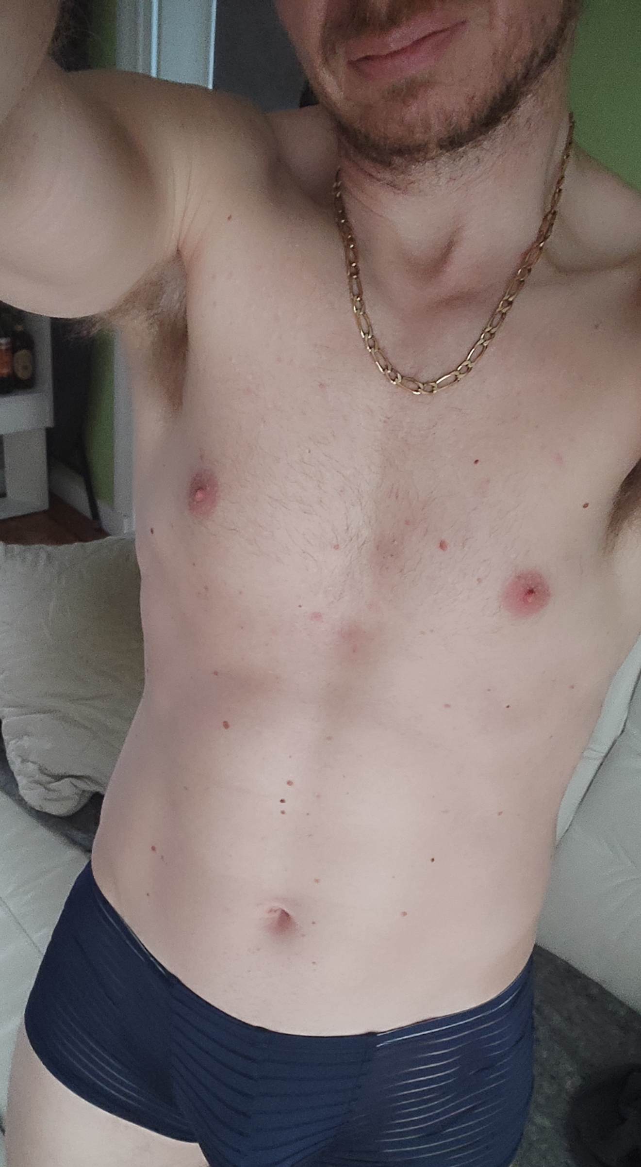 Profil de Abdelakim, 43 ans, Escort Gay Monaco à Usclas-d'Hérault